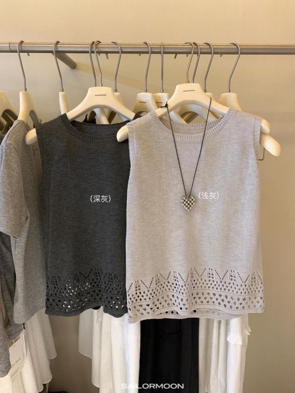 韓系舒適質感百搭鏤空背心-3色 韓系舒適質感百搭鏤空背心-3色