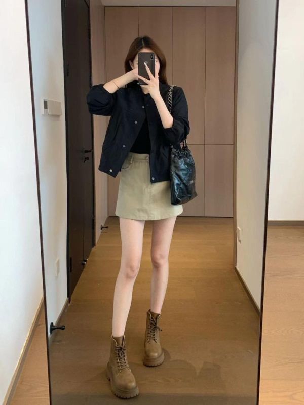 質感立體剪裁 挺闊立領夾克外套-2色 質感立體剪裁 挺闊立領夾克外套-2色