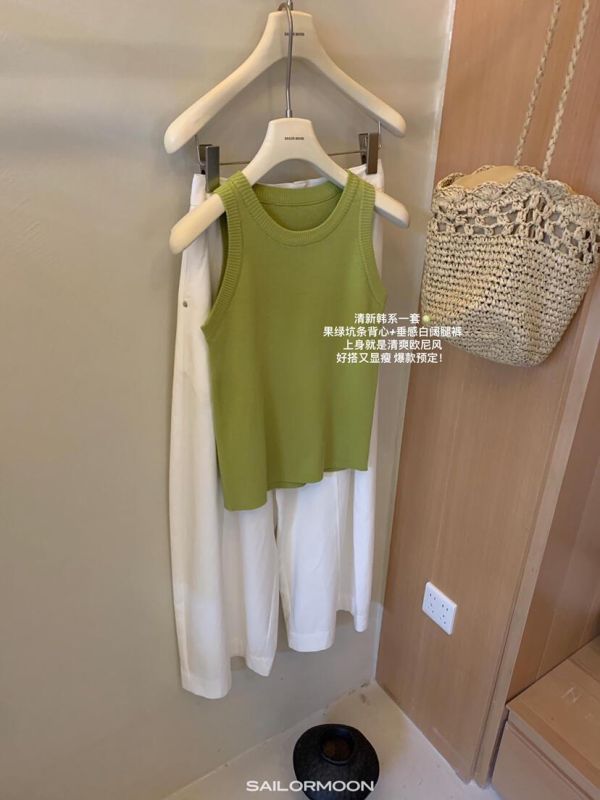 休閒風清新設計感無袖針織背心-6色 休閒風清新設計感無袖針織背心-6色