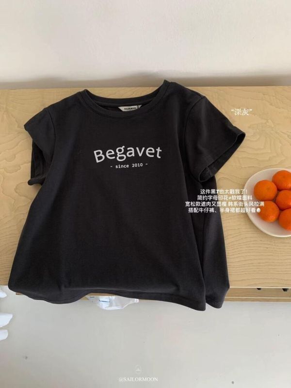 簡約字母百搭印花T恤-4色 簡約字母百搭印花T恤-4色