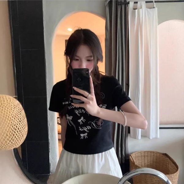 韓系小眾蝴蝶結寬鬆百搭T 韓系小眾蝴蝶結寬鬆百搭T