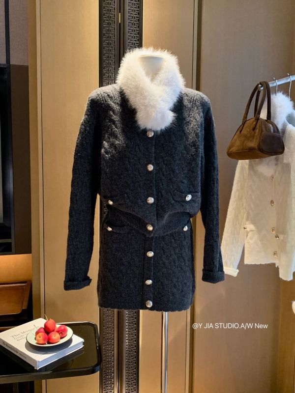 法式名媛風針織毛衣+包臀短裙套裝-4色 法式名媛風針織毛衣+包臀短裙套裝-4色