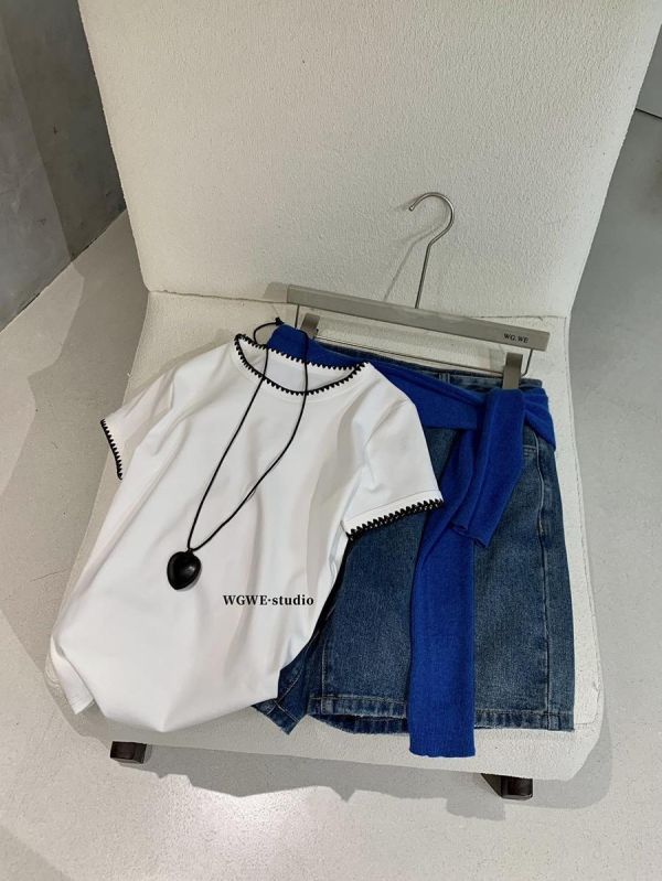 撞色百搭修身簡約tee-2色 撞色百搭修身簡約tee-2色
