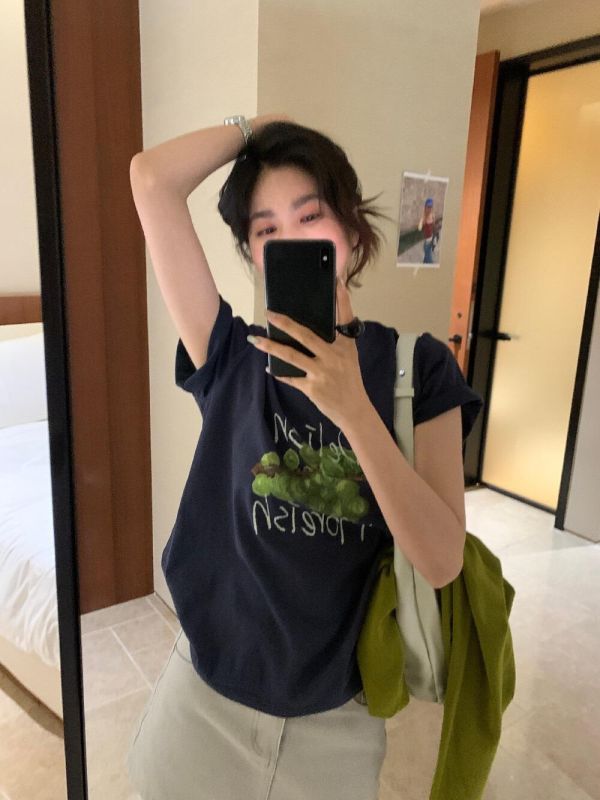 可愛水果印花休閒圓領T-3色 可愛水果印花休閒圓領T-3色