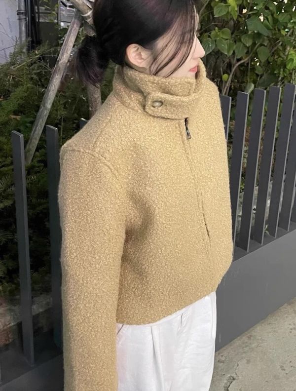 Korea 短款輕量質感毛呢外套 Korea 短款輕量質感毛呢外套