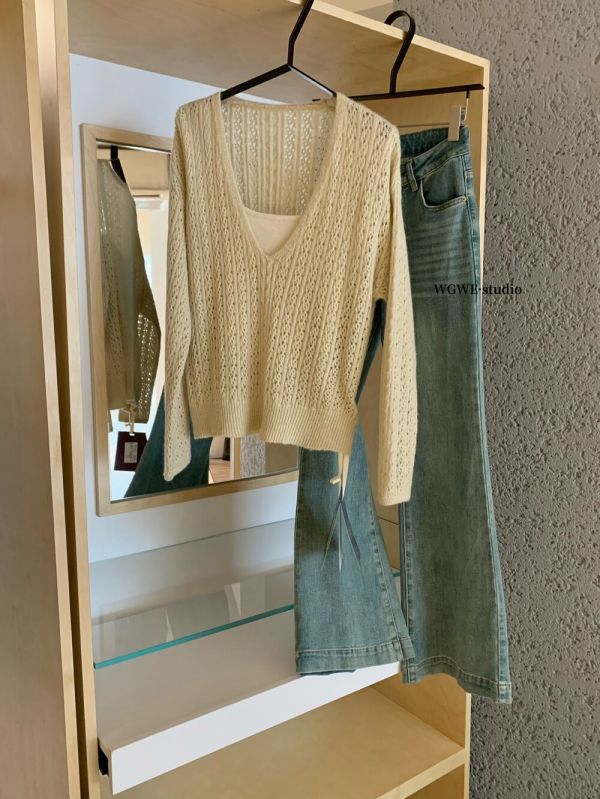 韓系鏤空V領針織罩衫+吊帶背心-2色 韓系鏤空V領針織罩衫+吊帶背心-2色