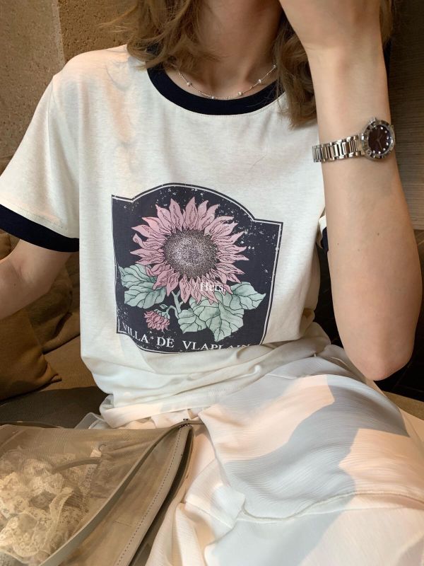 向日葵印花撞色圓領T恤-2色 向日葵印花撞色圓領T恤-2色