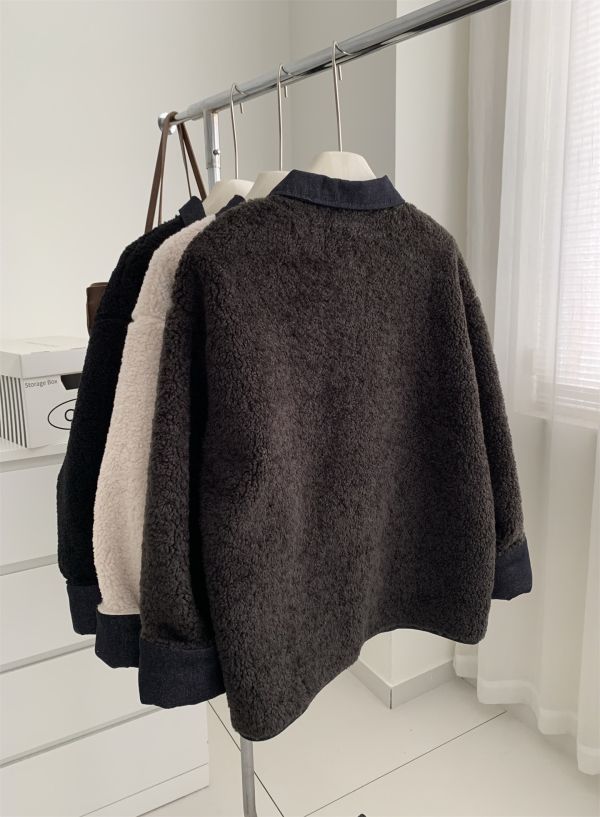 拼接牛仔設計感翻領仿羊毛保暖麂皮絨外套-3色 拼接牛仔設計感翻領仿羊毛保暖麂皮絨外套-3色