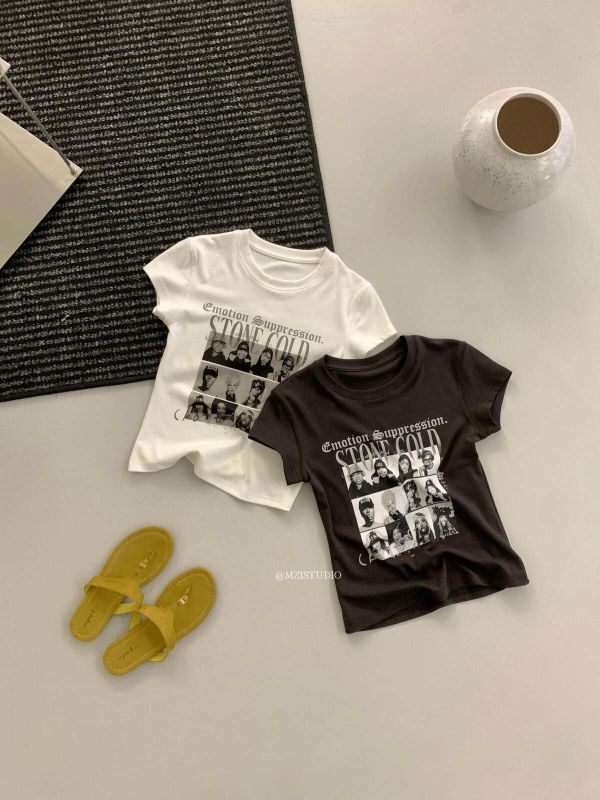 夏日美式人物頭像修身顯瘦短T-2色 夏日美式人物頭像修身顯瘦短T-2色