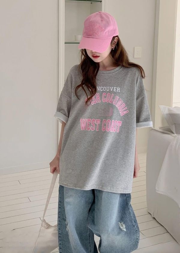 英字印圖寬版六分袖上衣-3色 英字印圖寬版六分袖上衣-3色