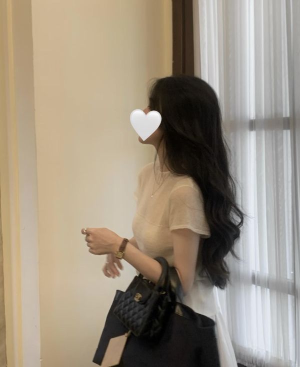 溫柔小姐姐質感鏤空透氣針織上衣-3色 溫柔小姐姐質感鏤空透氣針織上衣-3色