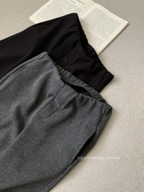 簡約加絨顯瘦大長腿微喇叭休閒褲-2色 簡約加絨顯瘦大長腿微喇叭休閒褲-2色