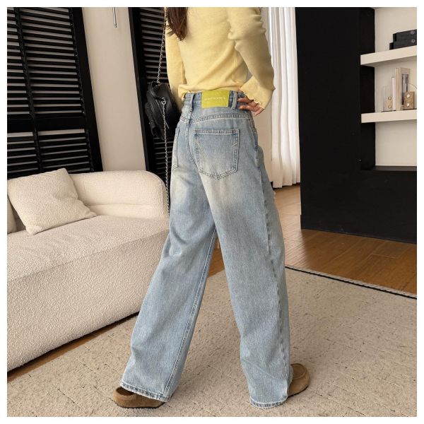 滿滿活力～洋氣淺色破洞直筒闊腿褲 滿滿活力～洋氣淺色破洞直筒闊腿褲