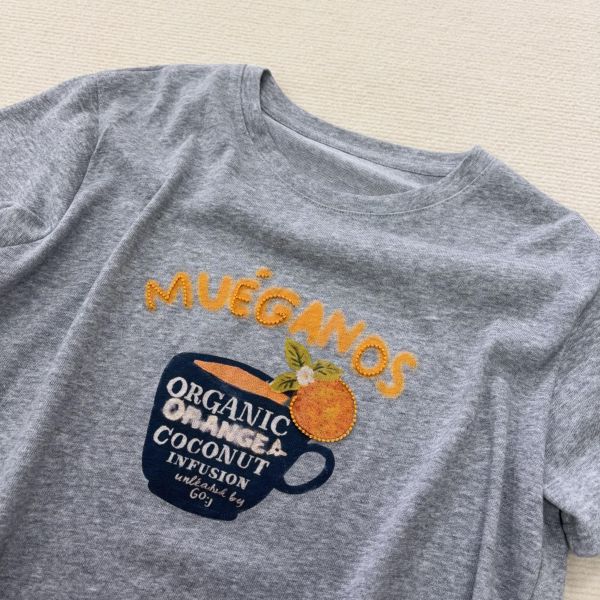 刺繡印花圓領休閒T恤-4色 刺繡印花圓領休閒T恤-4色