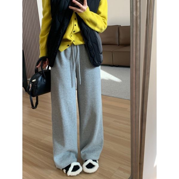 經典百搭奶茶色休閒加絨保暖直筒褲-3色 經典百搭奶茶色休閒加絨保暖直筒褲-3色