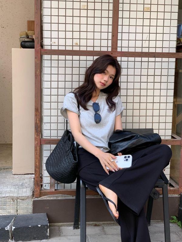 春夏純色小馬刺繡清新百搭T-5色 春夏純色小馬刺繡清新百搭T-5色