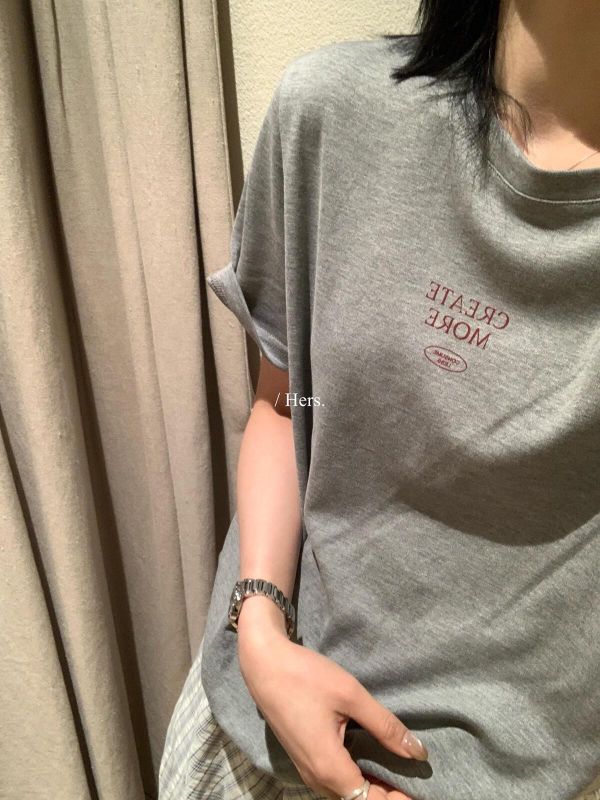 質感簡約字母印花T恤-4色 質感簡約字母印花T恤-4色