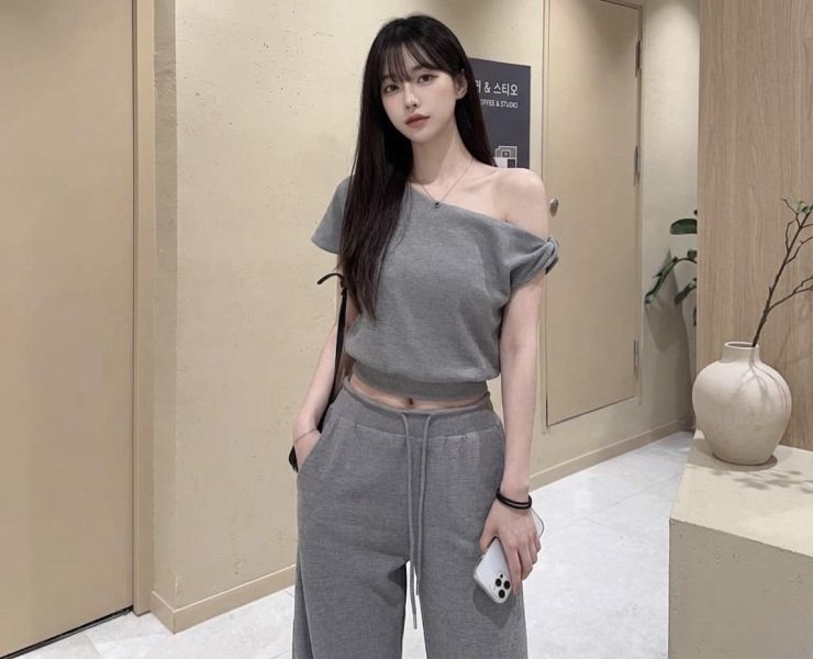 扭結斜肩上衣＋褲子SET-3色 扭結斜肩上衣＋褲子SET-3色