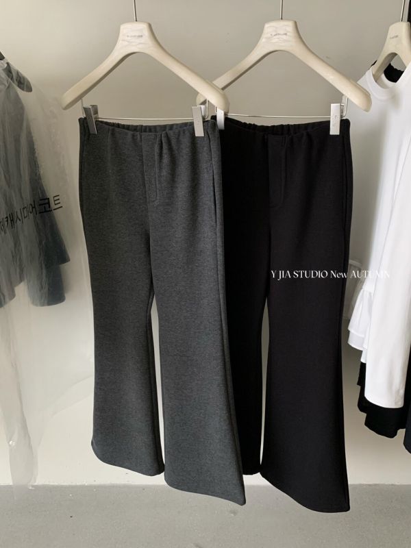 簡約加絨顯瘦大長腿微喇叭休閒褲-2色 簡約加絨顯瘦大長腿微喇叭休閒褲-2色