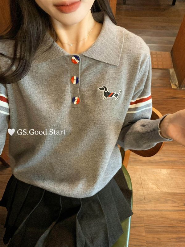 韓系學院風氣質刺繡小狗polo領針織上衣-4色 韓系學院風氣質刺繡小狗polo領針織上衣-4色