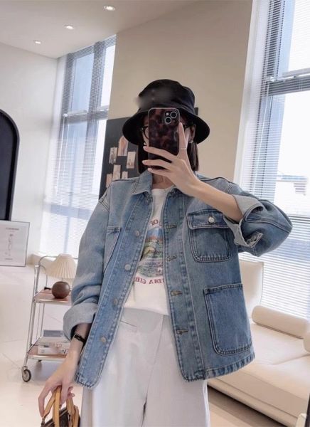 大口袋實用酵素淺藍牛仔外套 大口袋實用酵素淺藍牛仔外套