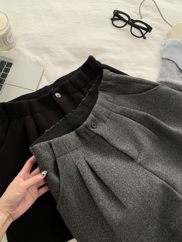 加厚毛呢顯瘦a字腿休閒短褲-2色 加厚毛呢顯瘦a字腿休閒短褲-2色