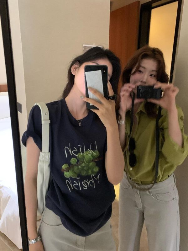 可愛水果印花休閒圓領T-3色 可愛水果印花休閒圓領T-3色