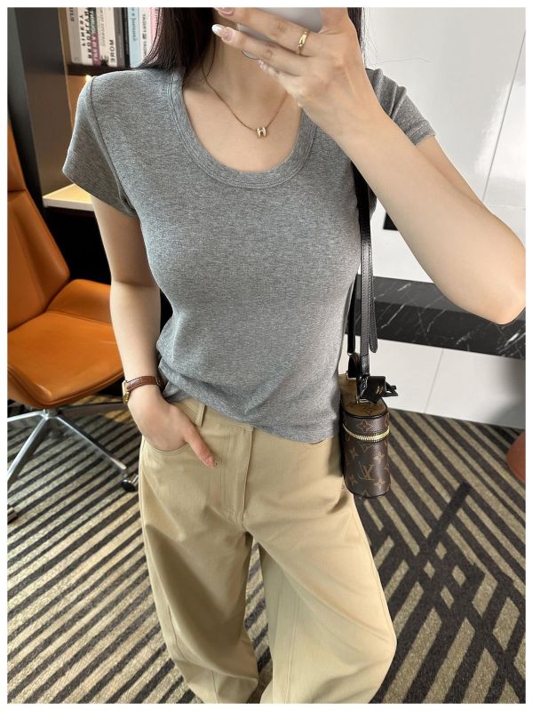 巨顯白 多色涼感莫代爾棉U領T-4色 巨顯白 多色涼感莫代爾棉U領T-5色