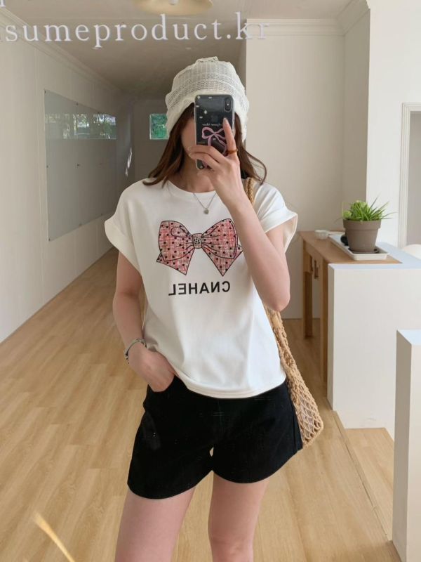 小香風 蝴蝶結花呢貼布T恤-4色 小香風 蝴蝶結花呢貼布T恤-4色