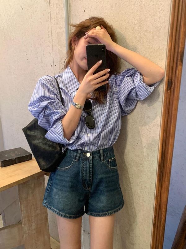 做舊工藝洗水牛仔高腰牛仔褲 做舊工藝洗水牛仔高腰牛仔褲