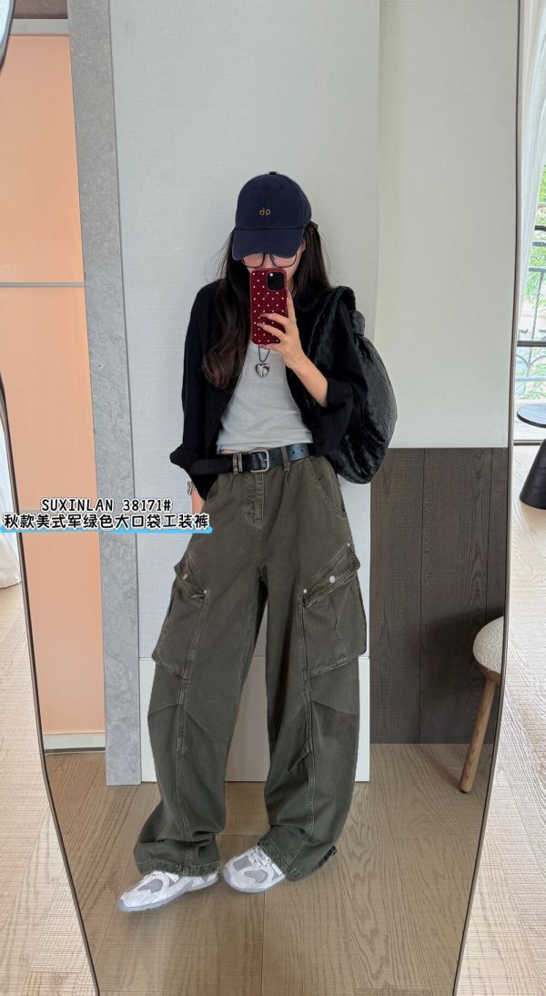 美式街頭感休閒大口袋工裝褲-2色 美式街頭感休閒大口袋工裝褲-2色