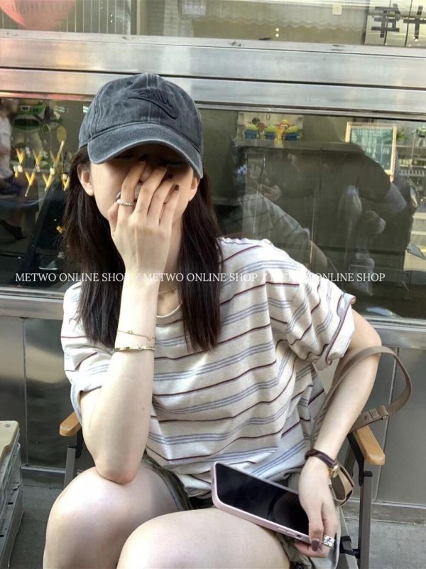 休閒復古條紋寬鬆舒適T 休閒復古條紋寬鬆舒適T