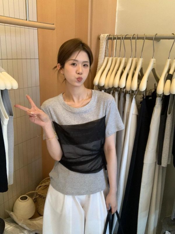 網紗拼接假兩件夏季小衫-3色 網紗拼接假兩件夏季小衫-3色