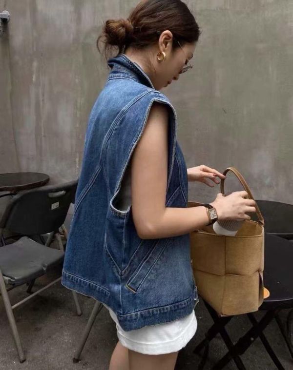 Korea 法式率性剪裁牛仔背心 Korea 法式率性剪裁牛仔背心