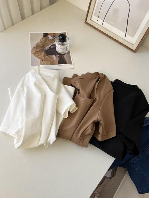 露鎖骨正肩大U寬鬆低領tee-3色 露鎖骨正肩大U寬鬆低領tee-3色