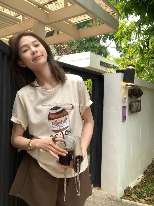 巧克力罐印花質感上衣-3色 巧克力罐印花質感上衣-3色