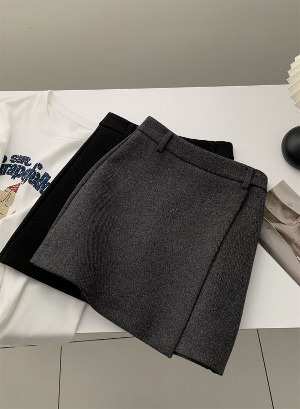 氣質款一片式A字毛呢半身裙防走光短裙-2色 氣質款一片式A字毛呢半身裙防走光短裙-2色