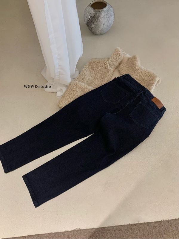 簡約風百搭彈力顯瘦九分小腳牛仔褲 簡約風百搭彈力顯瘦九分小腳牛仔褲