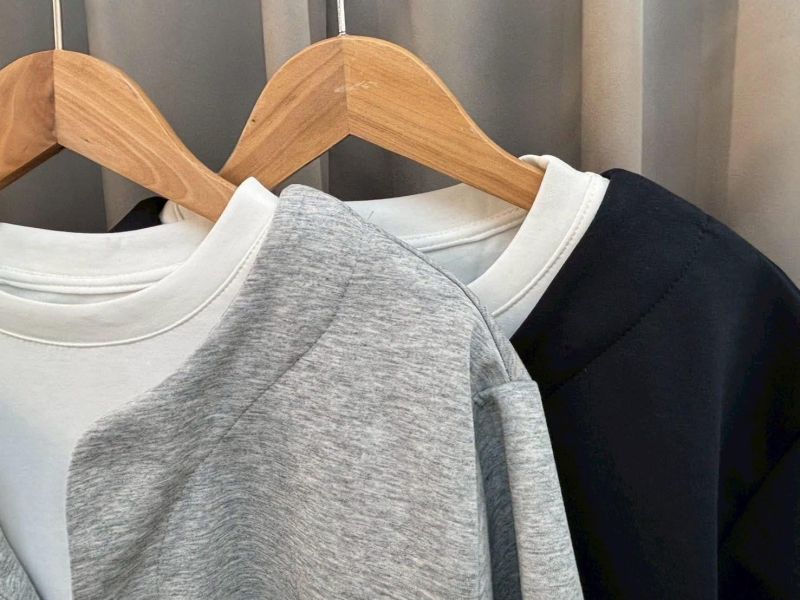 韓系運動感假兩件套裝-2色 韓系運動感假兩件套裝-2色