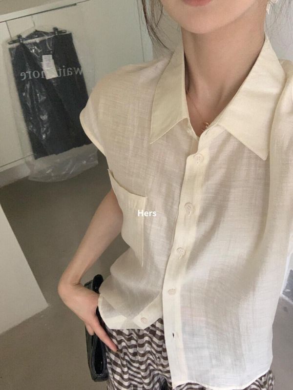 簡約風設計感收腰綁帶短款小飛袖襯衫-3色 簡約風設計感收腰綁帶短款小飛袖襯衫-3色