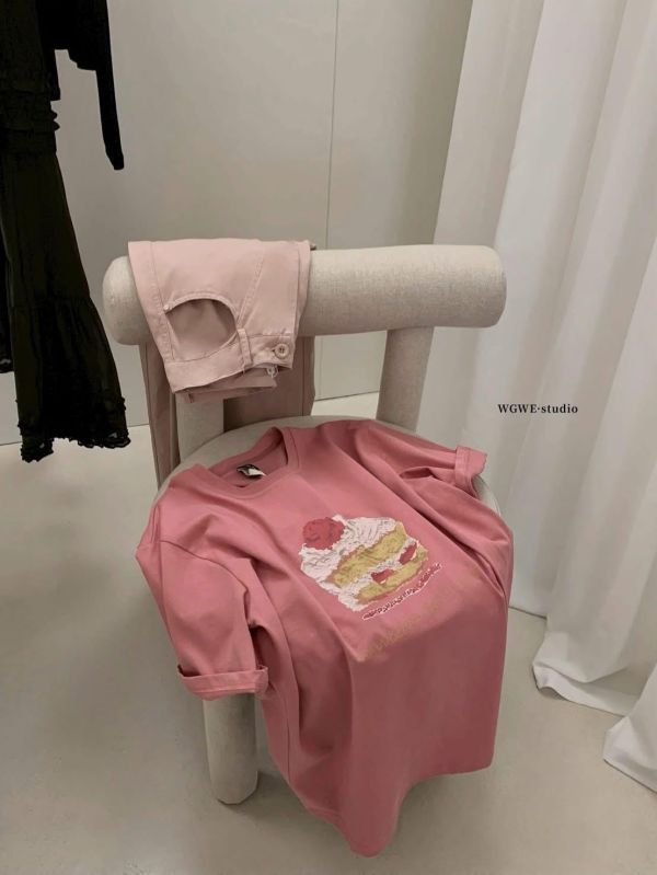 寬版蛋糕油畫棉tee-3色 寬版蛋糕油畫棉tee-3色