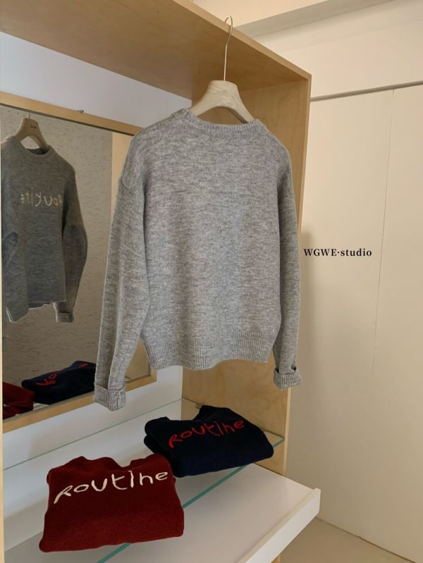 美式撞色字母刺繡短款針織上衣-3色 美式撞色字母刺繡短款針織上衣-3色