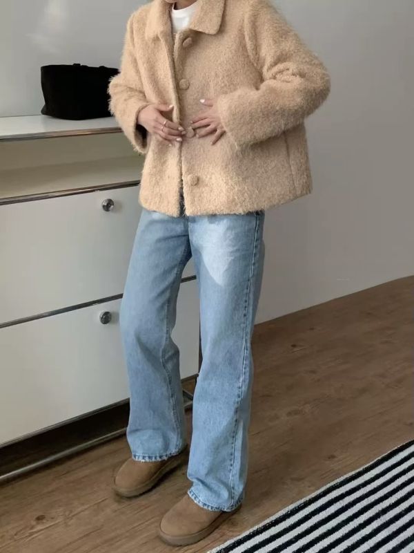 Korea 羊圈毛翻領氣質外套-2色 Korea 羊圈毛翻領氣質外套-2色