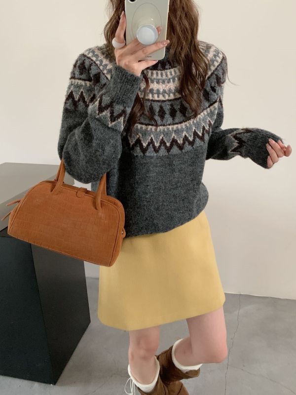 冬日氛圍感韓系復古提花針織上衣-3色 冬日氛圍感韓系復古提花針織上衣-3色