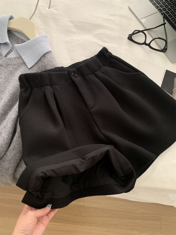 加厚毛呢顯瘦a字腿休閒短褲-2色 加厚毛呢顯瘦a字腿休閒短褲-2色