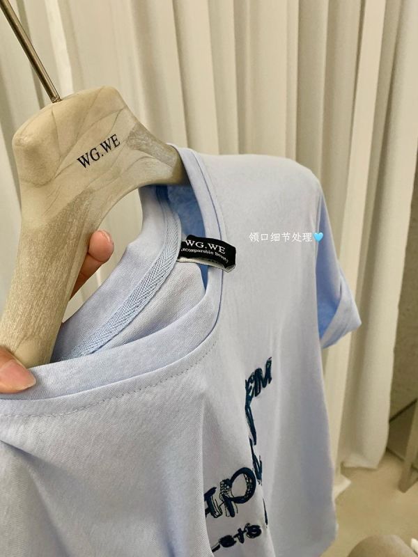 復古風立體字母刺繡寬鬆T恤-2色 復古風立體字母刺繡寬鬆T恤-2色