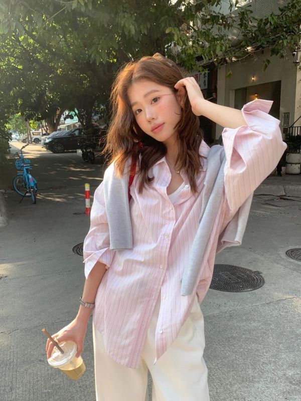 粉嫩少女韓系慵懶條紋襯衫-2色 粉嫩少女韓系慵懶條紋襯衫-2色