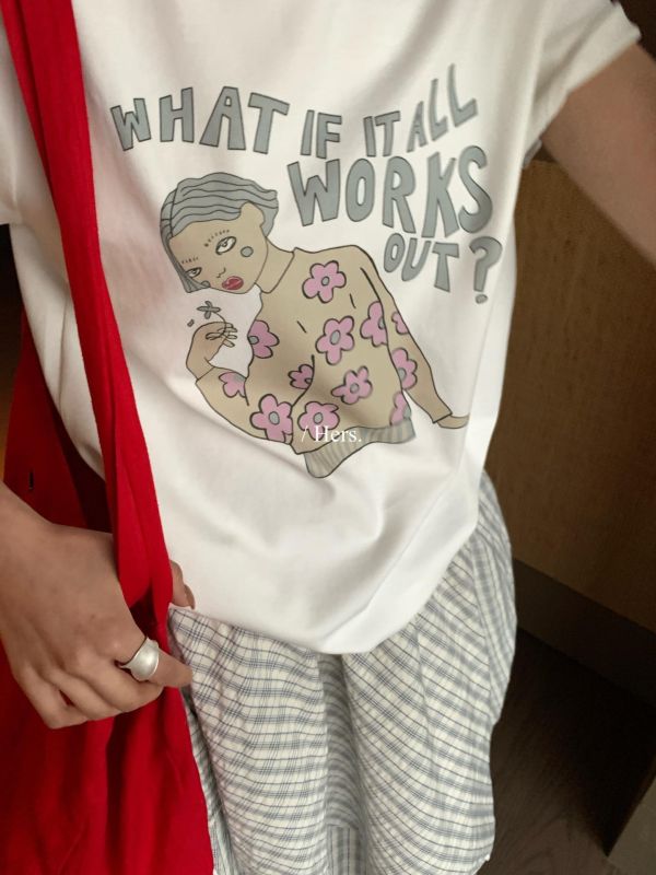 趣味小眾女孩圖案短袖T恤-2色 趣味小眾女孩圖案短袖T恤-2色