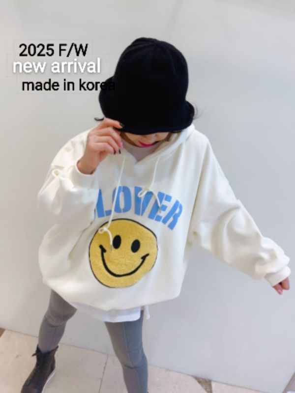 Korea 大笑臉立體拼布連帽 T Korea 大笑臉立體拼布連帽 T