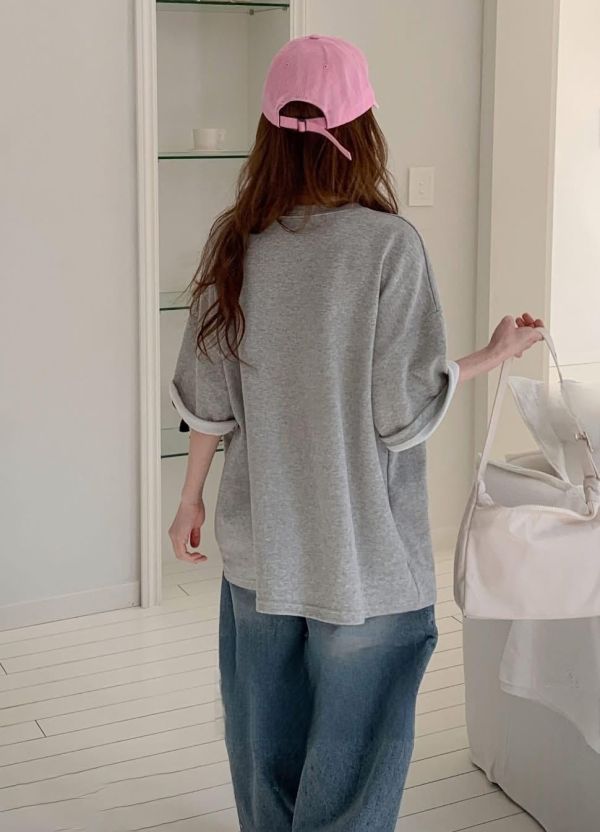 英字印圖寬版六分袖上衣-3色 英字印圖寬版六分袖上衣-3色